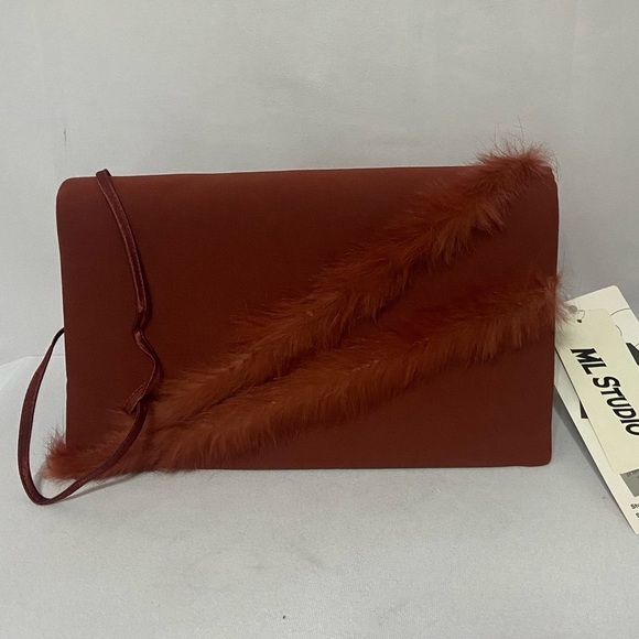 ML Studio Handbags - ML Studio vintage NWT feather rust colored purse/clutch deadstock